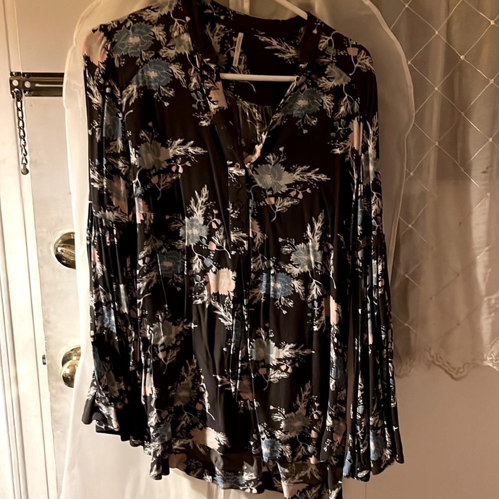 3 Free People tops grab bag